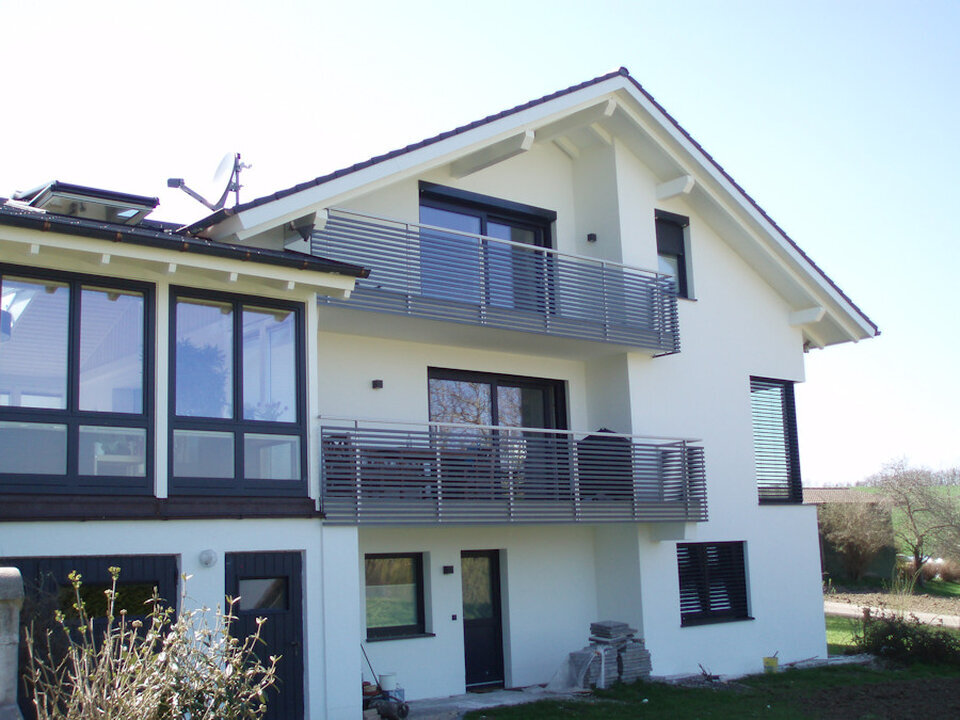 Altstetter Balkone, Krumbacher Straße 28 in Neuburg an der Kammel