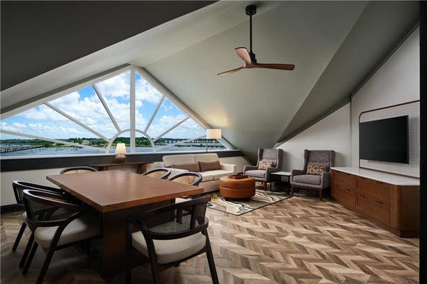 Images Tryon Riverfront Inn New Bern, Tapestry Collection by Hilton