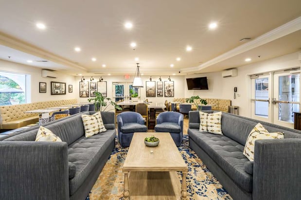 Images The Lodge at Healdsburg, Tapestry Collection by Hilton