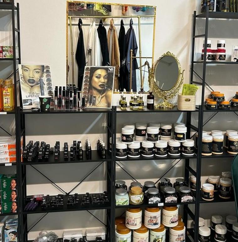 Images Faisa Tuulo Collection