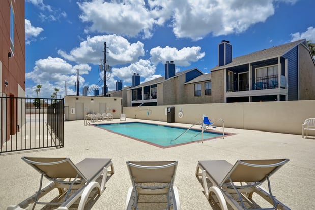 Images Holiday Inn Express & Suites Houston Nasa - Boardwalk Area by IHG