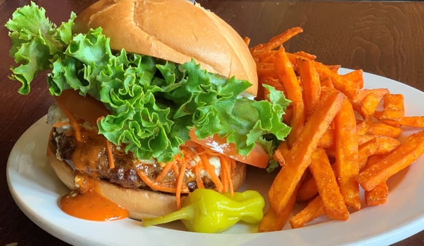Images Cornucopia Bar & Burgers
