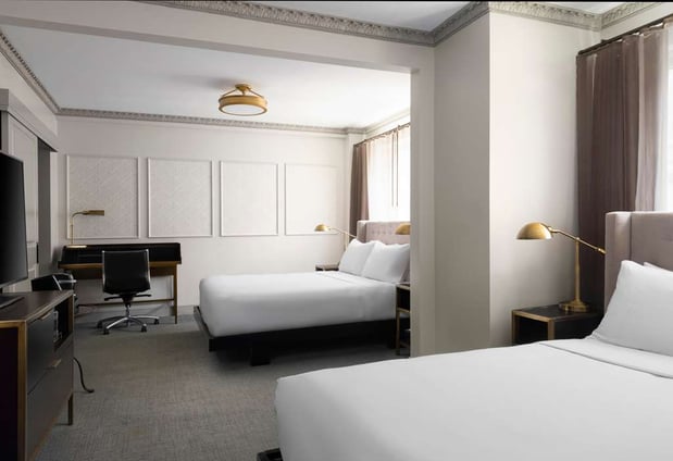 Images Hotel Phillips Kansas City, Curio Collection by Hilton