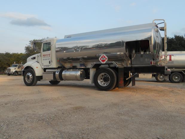 Images Moffitt Services