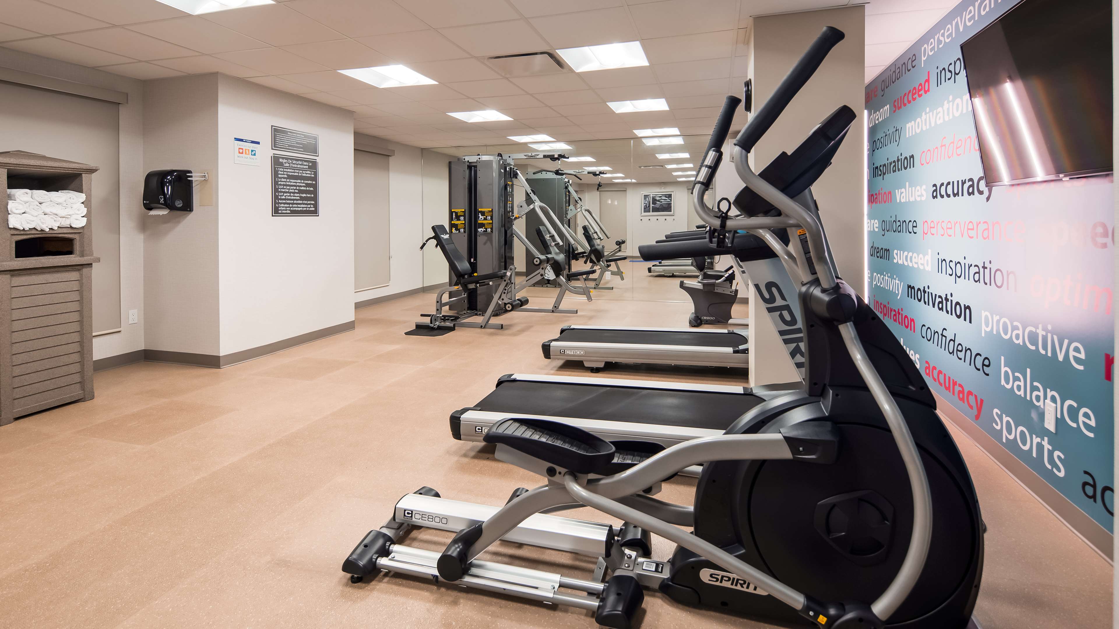 Fitness Centre Best Western Plus Hotel Montreal Montreal (514)903-1895