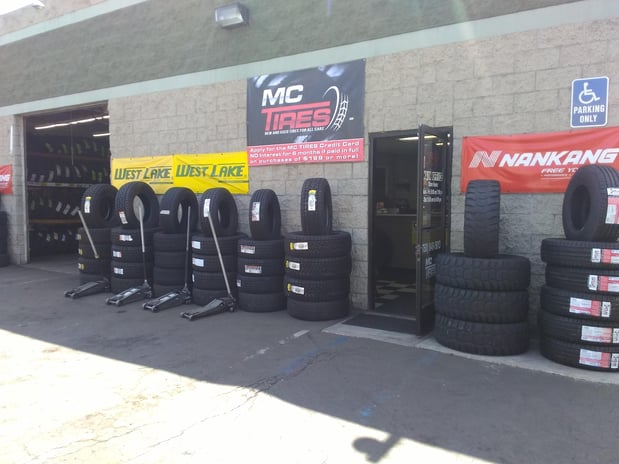 Images MC Tires