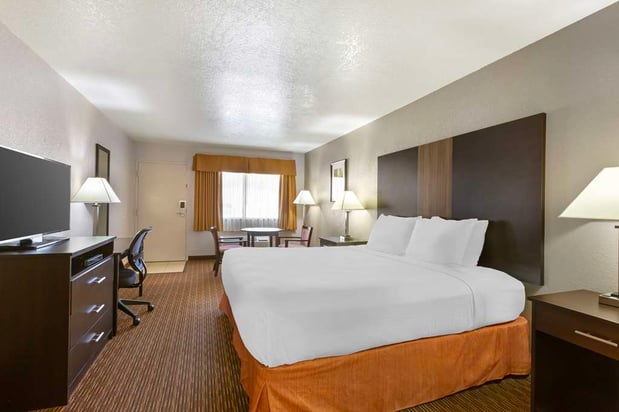 Images Best Western Sawmill Inn