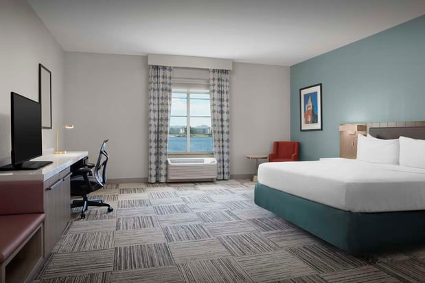 Images Hilton Garden Inn Granbury