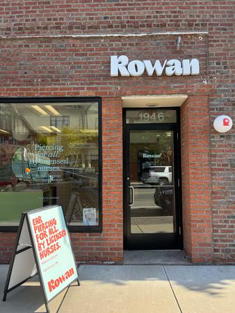Images Rowan Larchmont