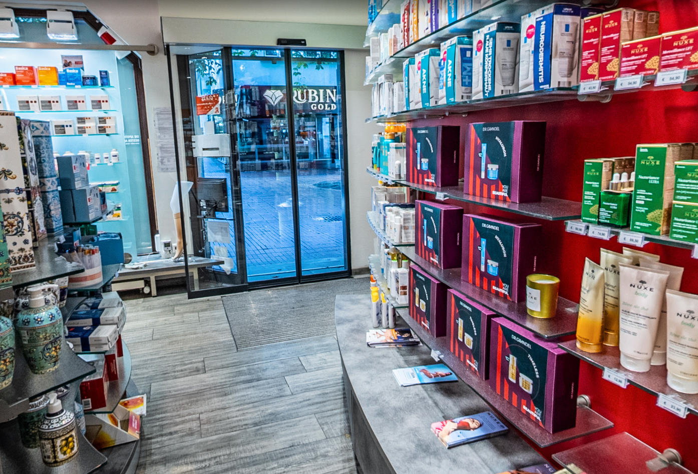 Apotheke am Bahnhof Bad Canstatt, Bahnhofstraße 11 in Stuttgart