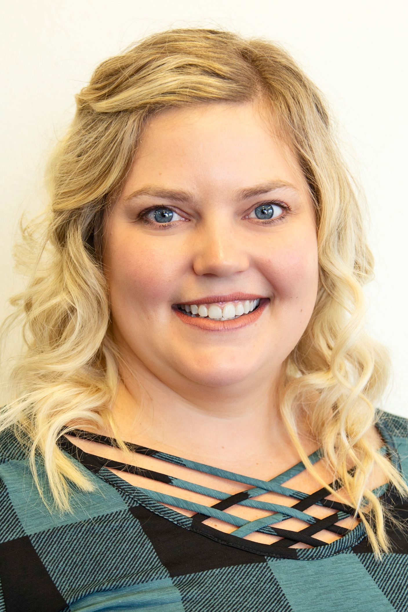 Photo of Elizabeth Schroeder
