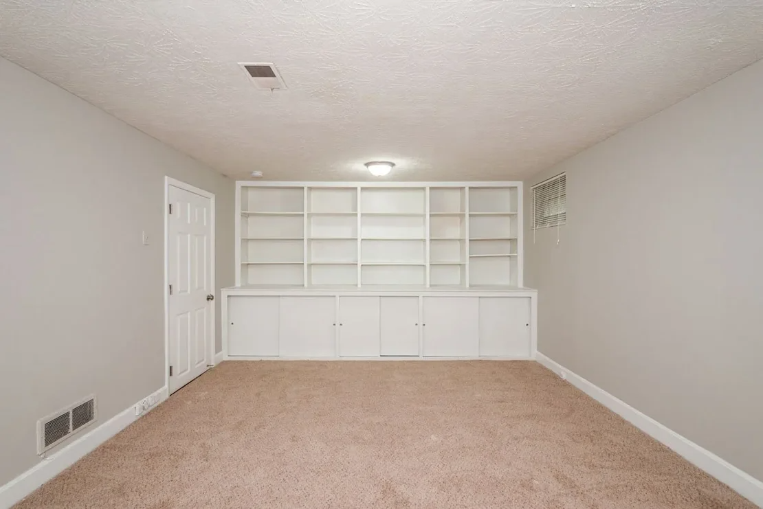 Room with built-in cabinet system