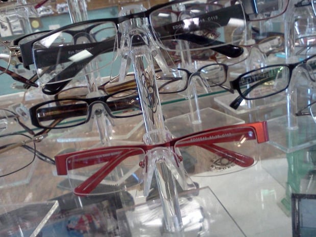 Images Distinctive Eyewear