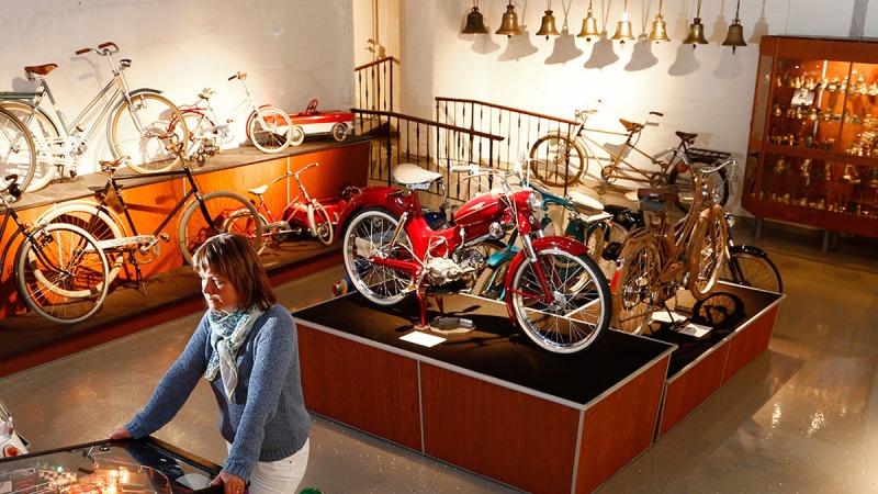 Images Karlskrona Bil- och Porslinsmuseum