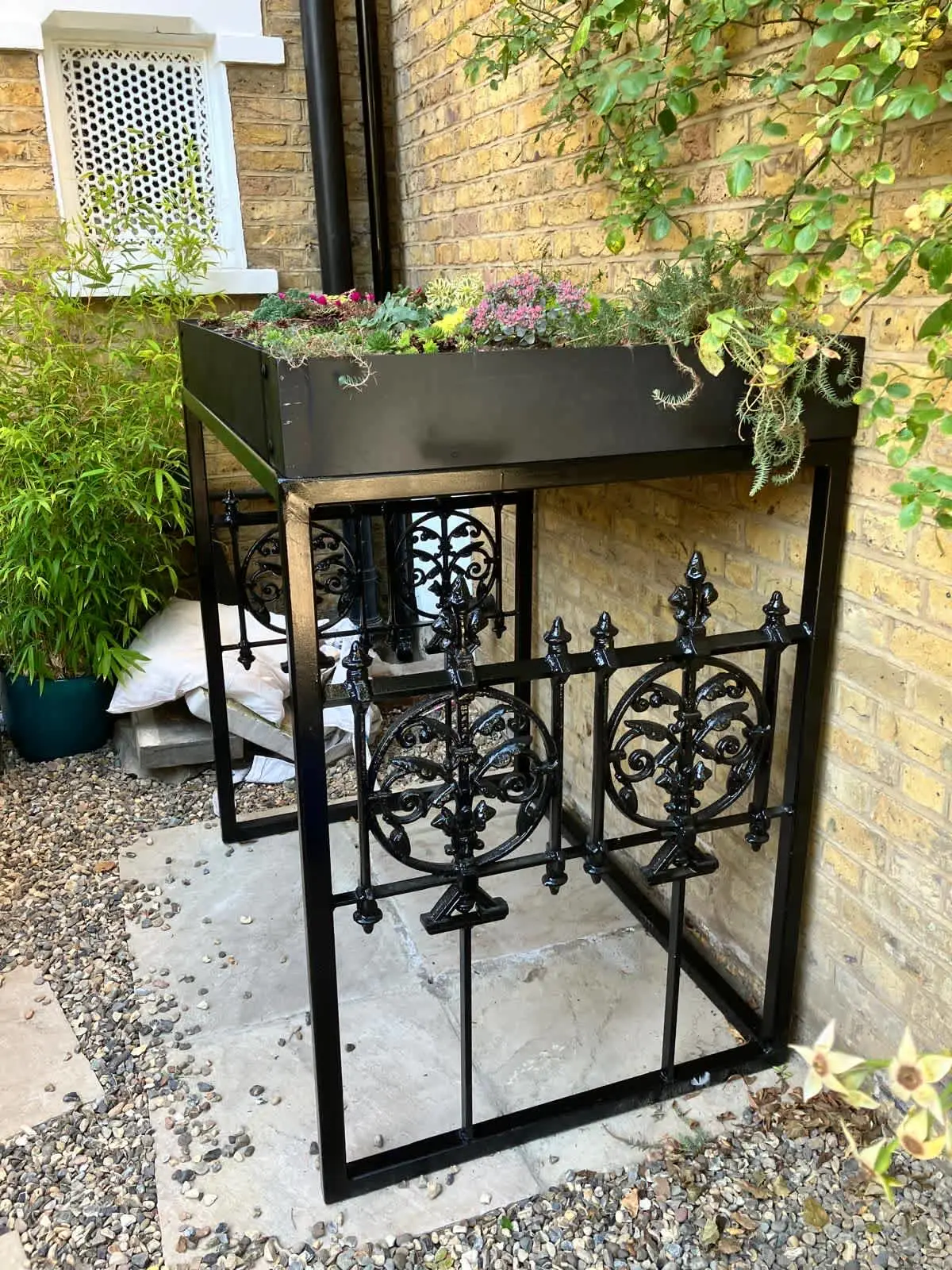 Images The Art Of Cast