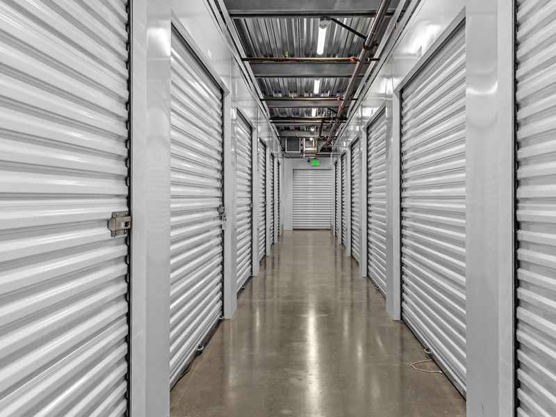 Images Extra Space Storage