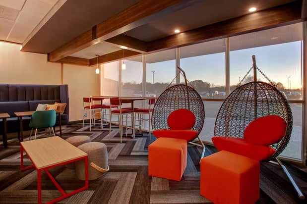 Images Tru by Hilton Alcoa Knoxville Airport