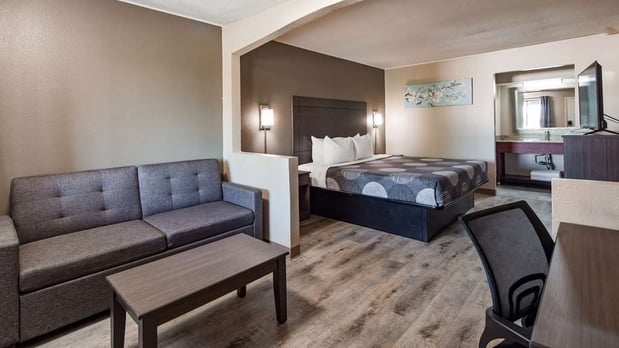 Images SureStay by Best Western Olathe