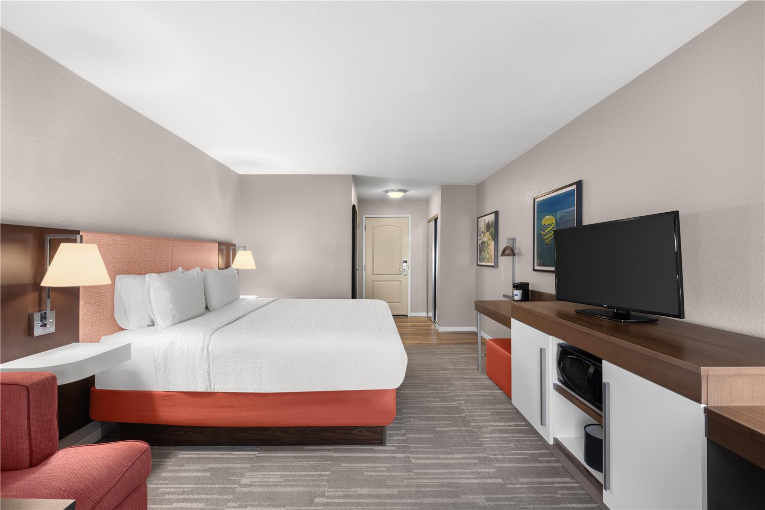 Guest room