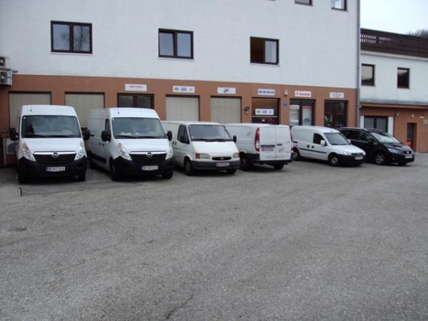 ATTIA Handels-Holding GmbH - La Genovese Caffe, Linzer Straße 63 / Friedrich-Lintner-Pl 1 in Purkersdorf