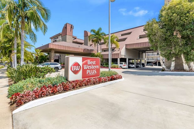 Images Best Western Plus Irvine Spectrum Hotel