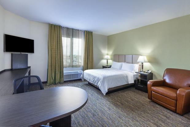 Images Candlewood Suites Houston North I45 Spring by IHG