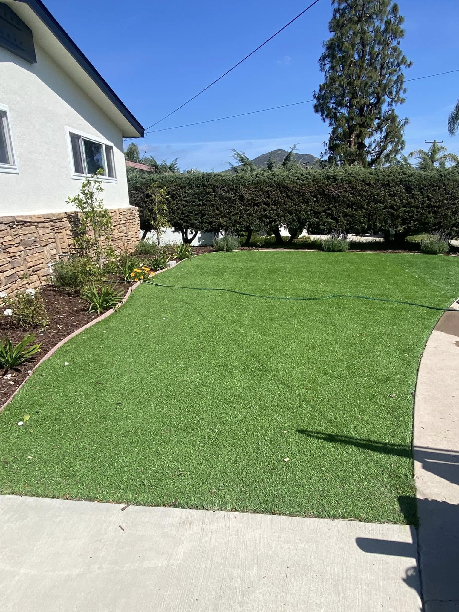 Francisco Landscaping & Construction - lawn care 