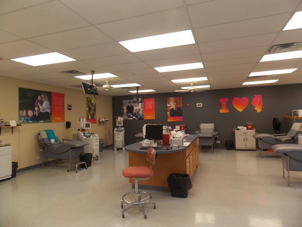 Images Versiti Blood Center of Illinois