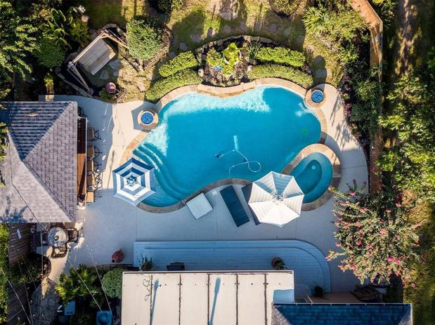Images Precision Pools & Spas