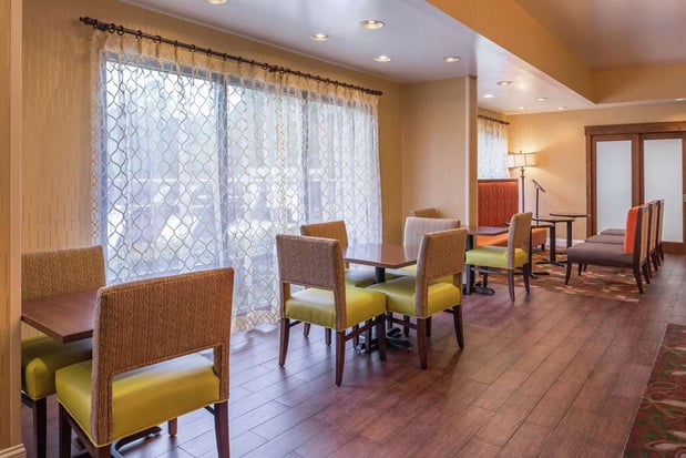 Images Hampton Inn Columbia Northeast-Fort Jackson Area
