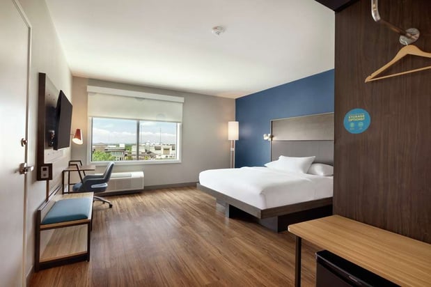 Images Tru by Hilton Frisco Dallas