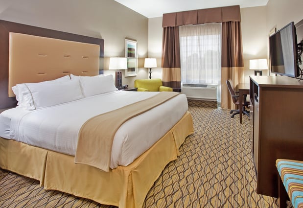 Images Holiday Inn Express & Suites St. Joseph by IHG