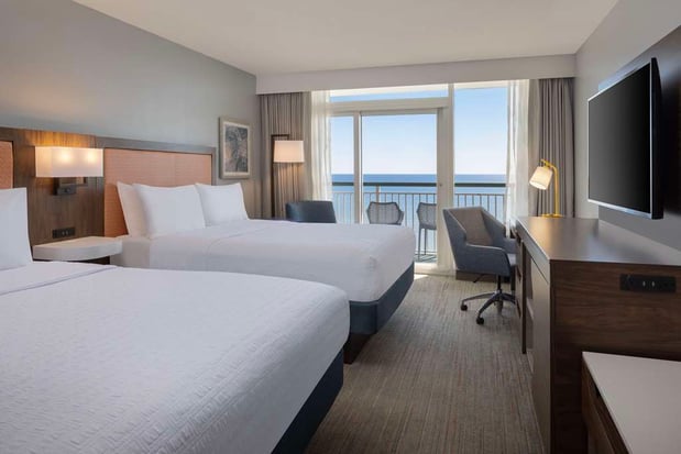 Images Hampton Inn & Suites Myrtle Beach/Oceanfront