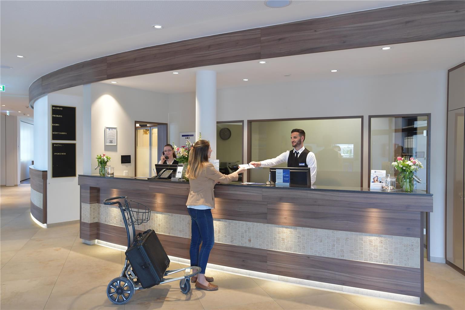 Best Western Queens Hotel Pforzheim-Niefern, Pforzheimer Strasse 52 in Niefern