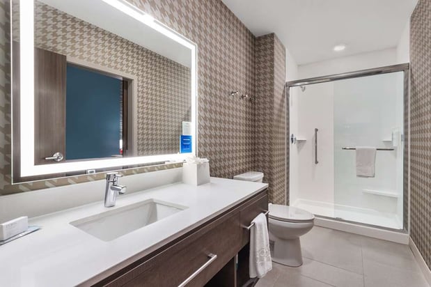 Images Home2 Suites by Hilton Cedar Rapids Westdale