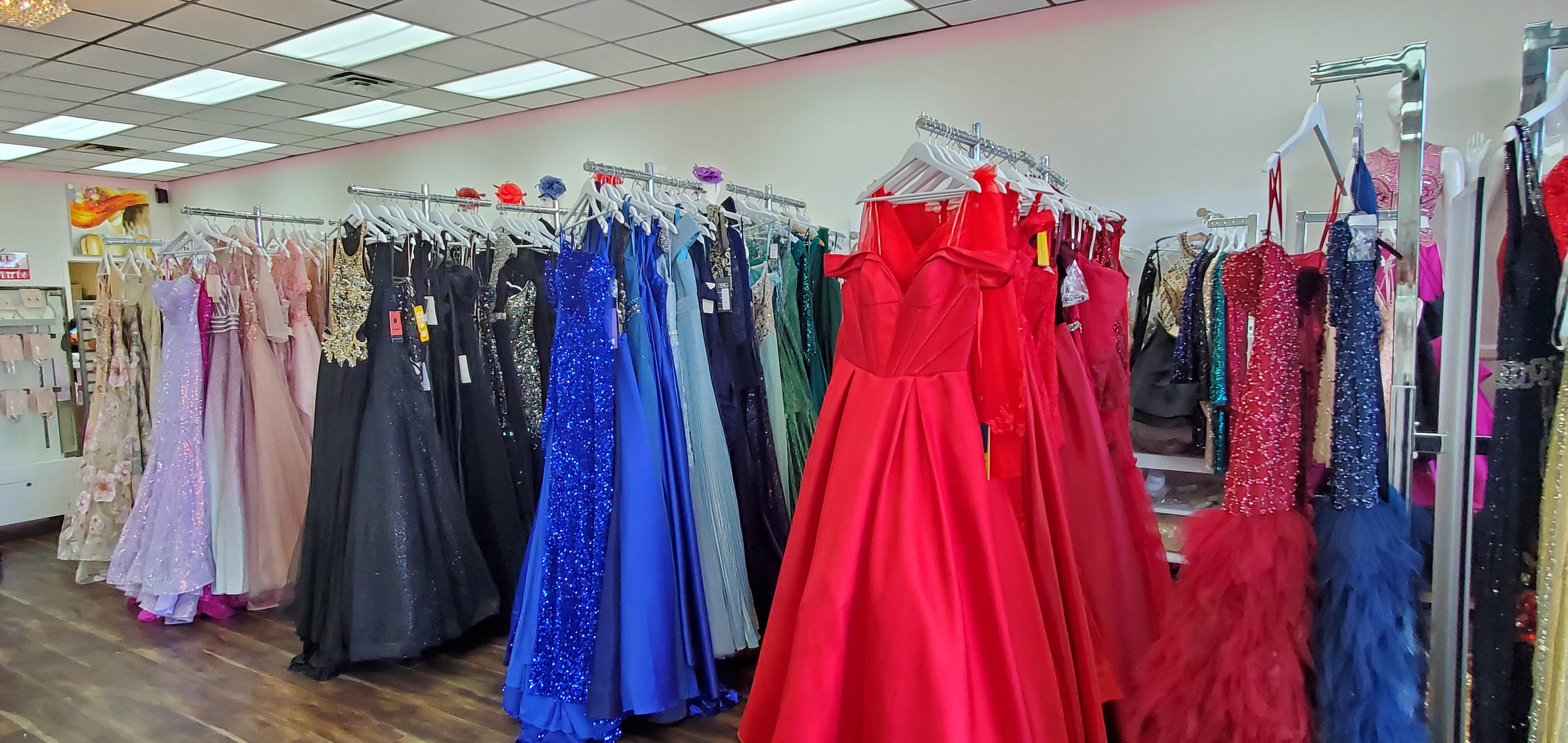 prom dress stores in las vegas nevada "Style, fit, and unforgettable moments  all in one place., Find the best  prom dresses in Las Vegas, Nevada at The Dress Shop.,  Town Square, Las  Vegas,  Galleria Mall, Henderson, Also available