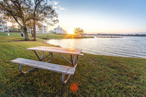 Images Holiday Inn Club Vacations Piney Shores Resort Lake Conroe