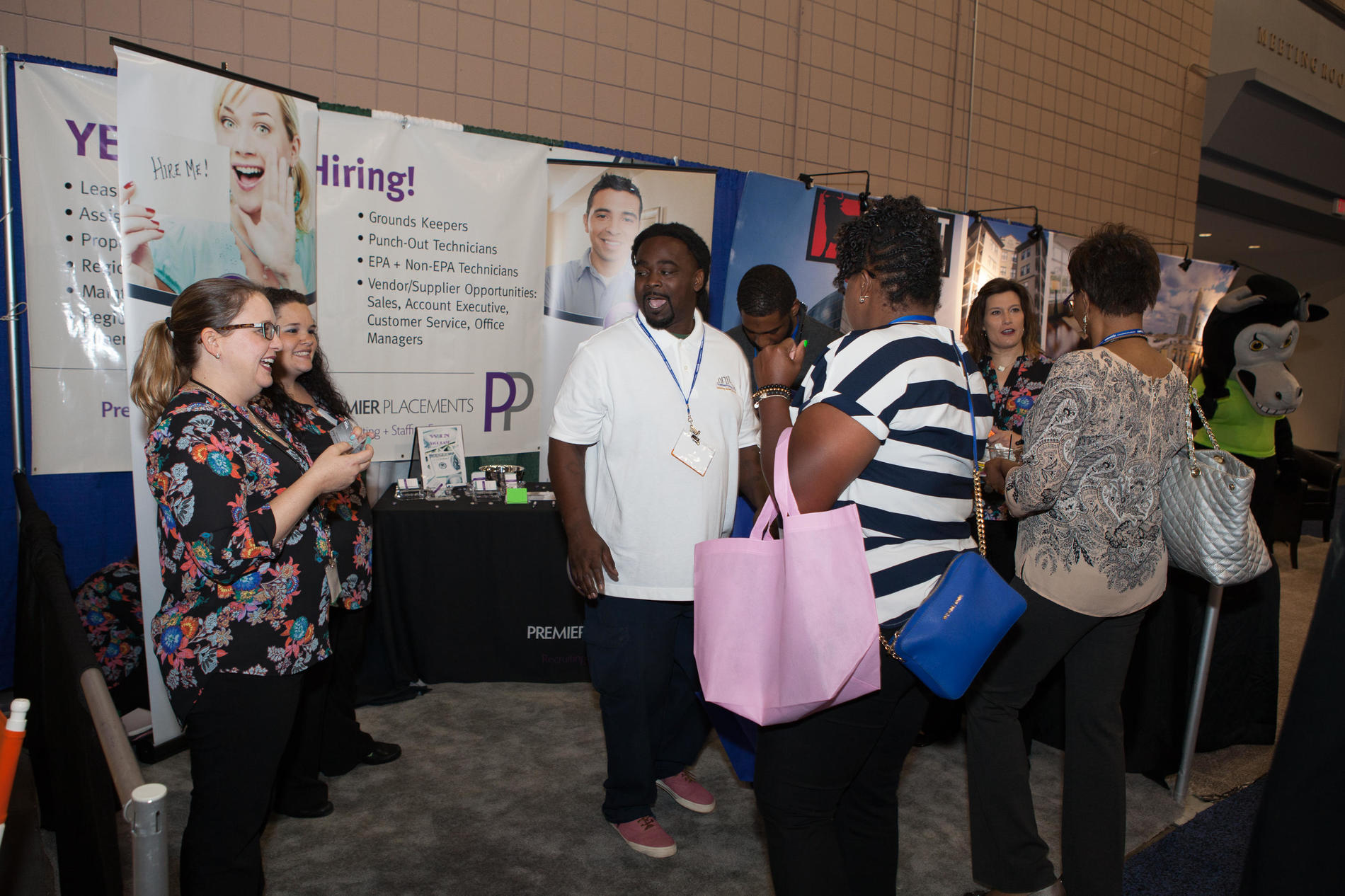 Images Premier Placements LLC