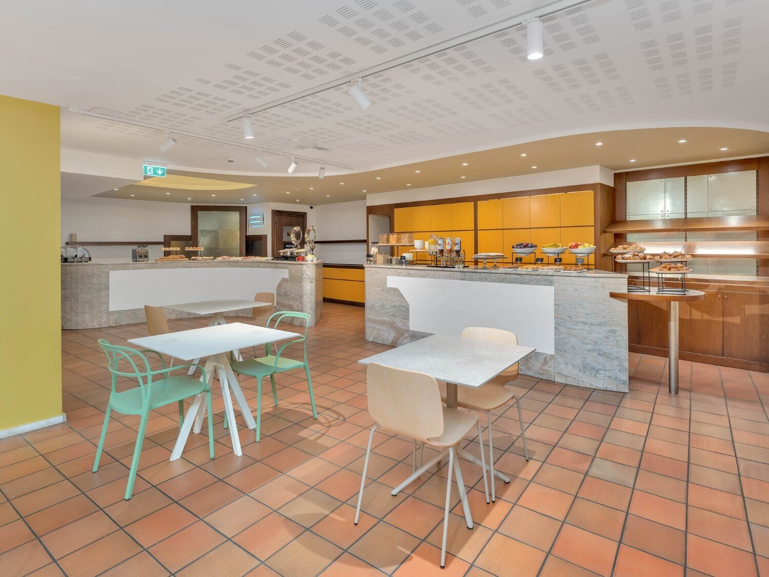 Images B&B HOTEL Alba