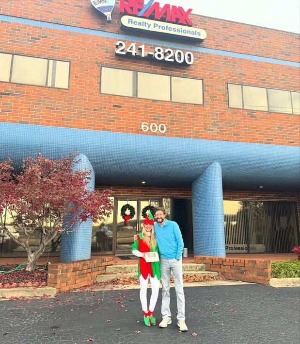 Images Emily Buckingham - State Farm Insurance Agent