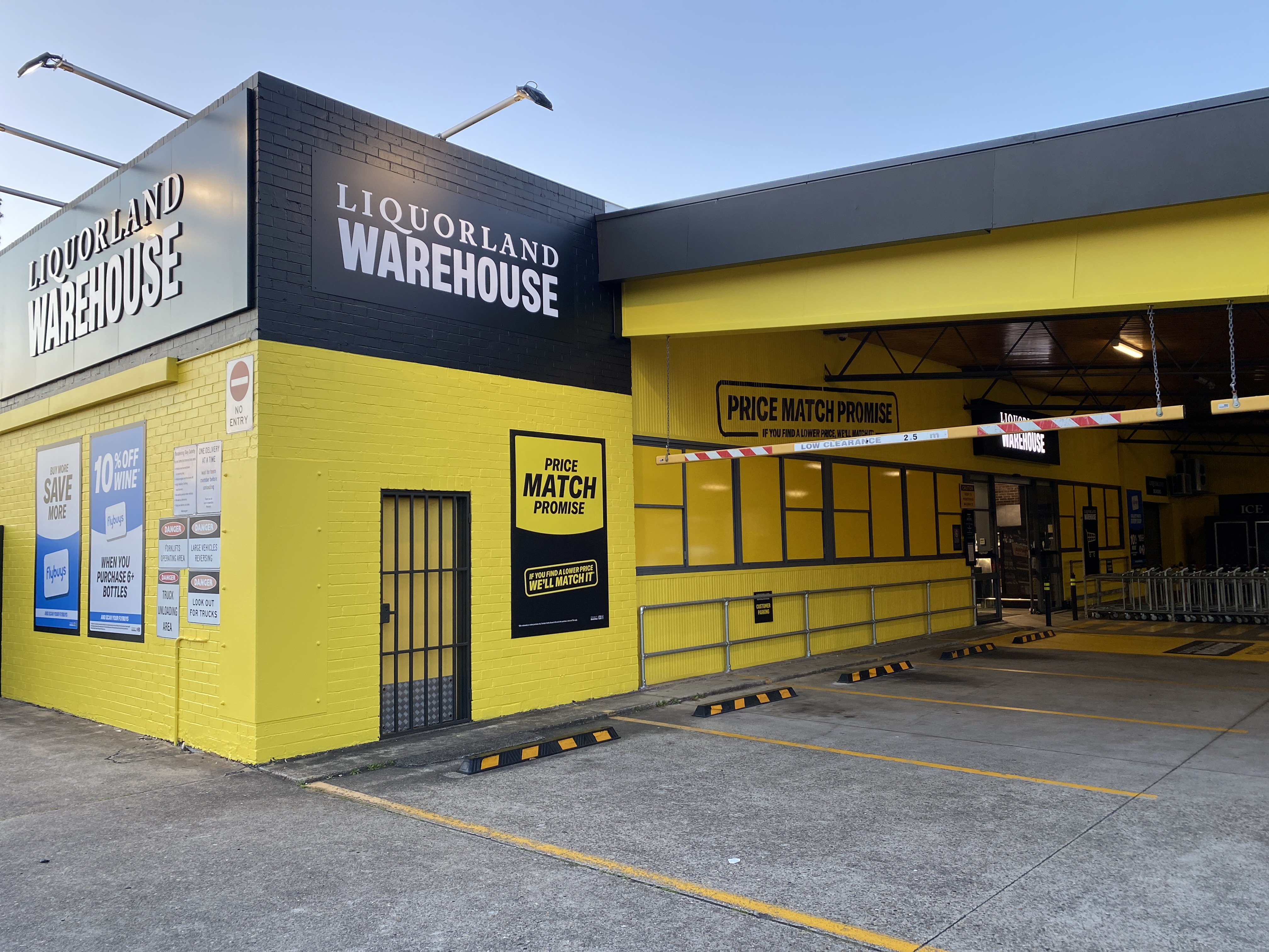 Images Liquorland Warehouse Brookvale