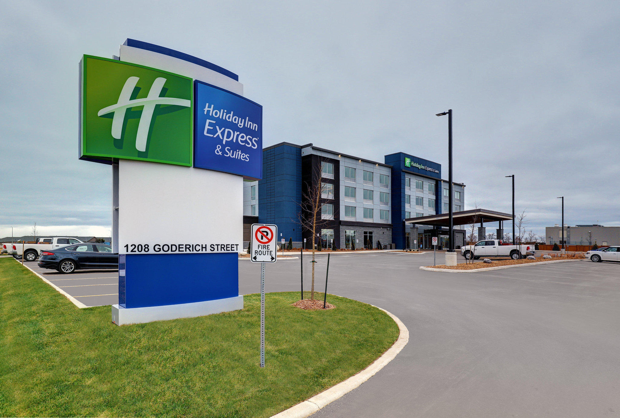 Images Holiday Inn Express & Suites Port Elgin, an IHG Hotel