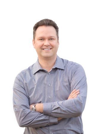 Images Henrich Dental: Frank Henrich, DDS