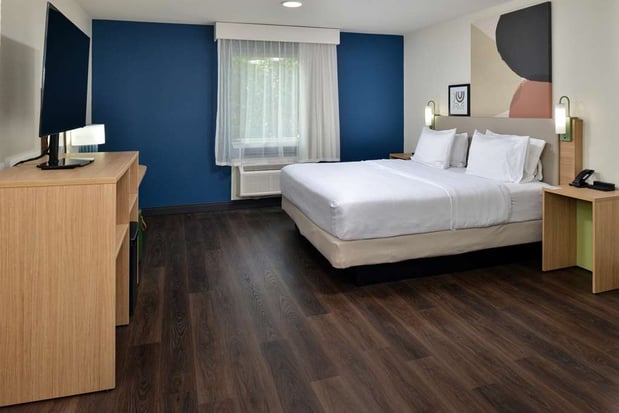 Images Spark by Hilton Dallas Medical District Love Field
