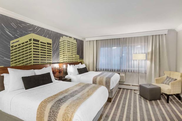 Images Best Western Plus Milwaukee West