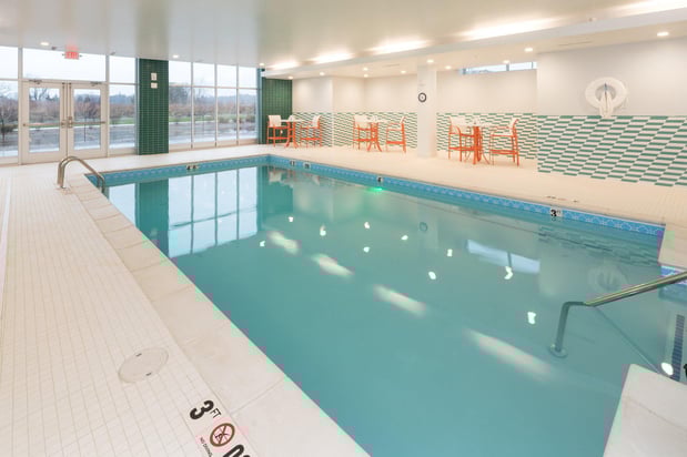 Images Holiday Inn & Suites Detroit - Troy by IHG
