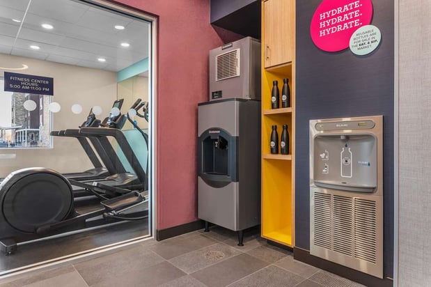 Images Tru by Hilton Janesville