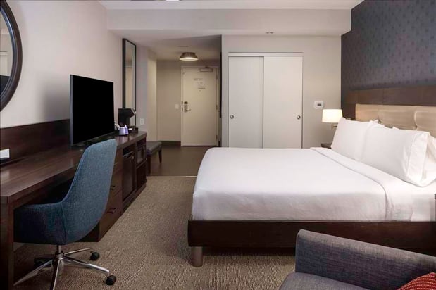 Images Hilton Garden Inn Washington DC/Georgetown Area