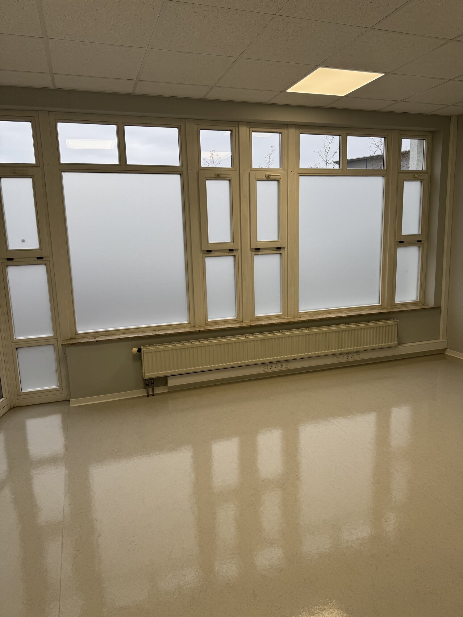 Gebäudereinigung Mousta, Hohlstraße 21 in Brücken (Pfalz)