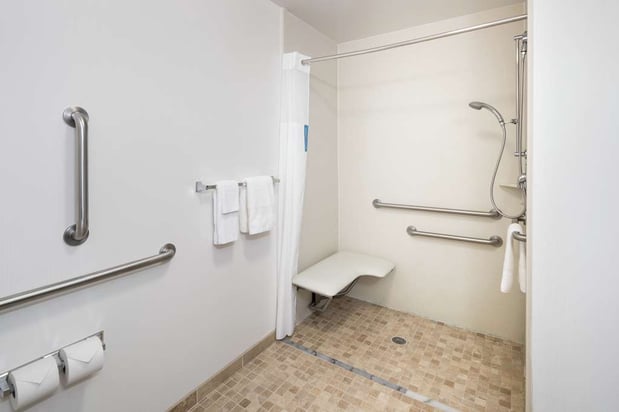 Images Hampton Inn & Suites Rochester-North